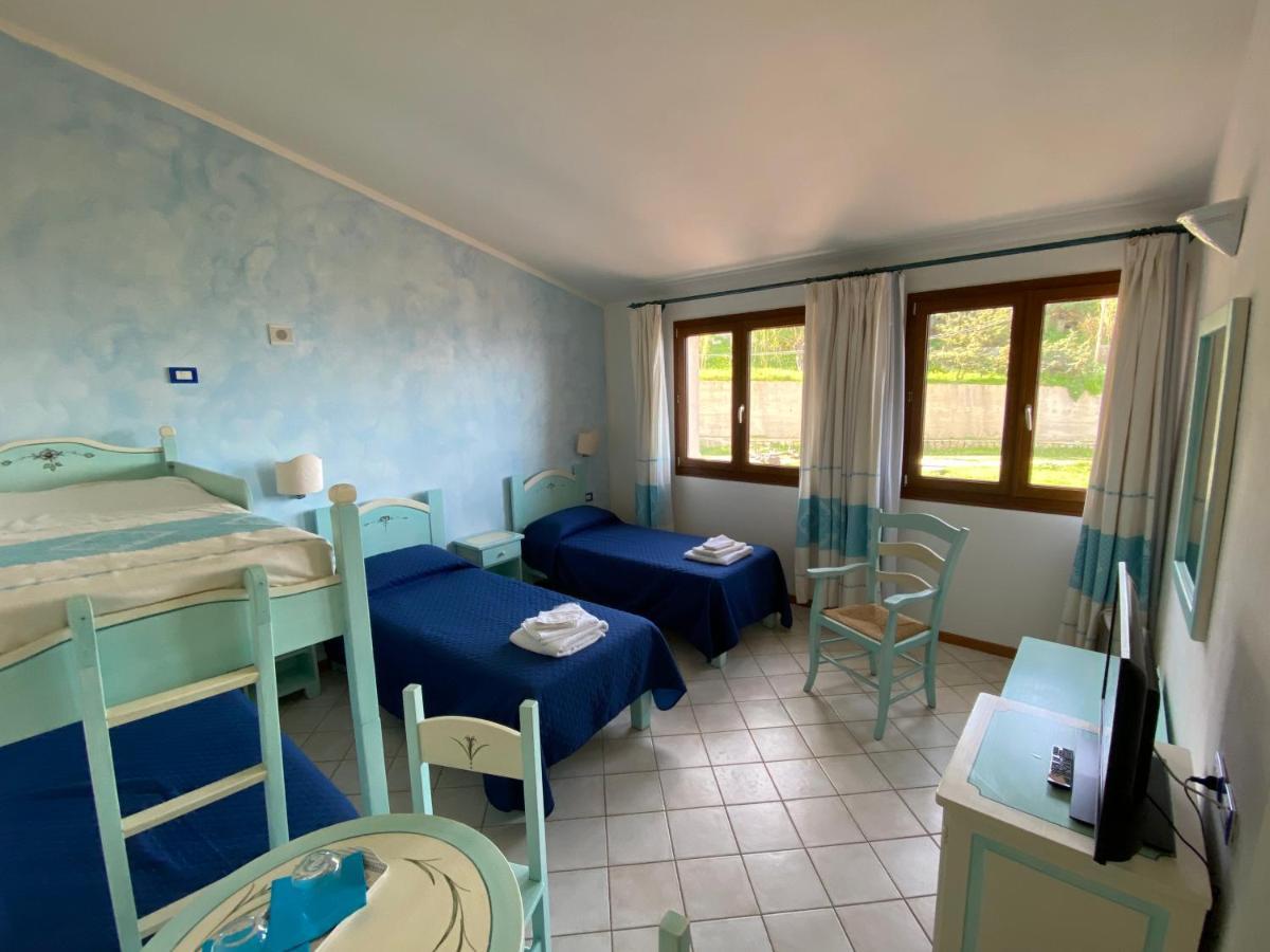 La Locanda Del Mare Valledoria  Oda fotoğraf